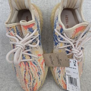 Yeezy Boost 350 V2 Multicolor Sneakers